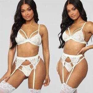 2/$30 3 Piece White Lingerie Set Lace Bra Thong Underwear Babydoll Garter Belt